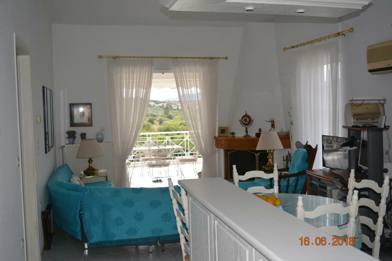 אדיפסוס Eleni'S Village Relaxation Home מראה חיצוני תמונה