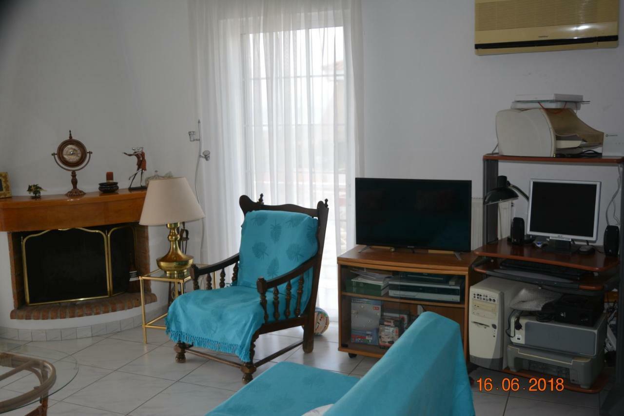 אדיפסוס Eleni'S Village Relaxation Home מראה חיצוני תמונה